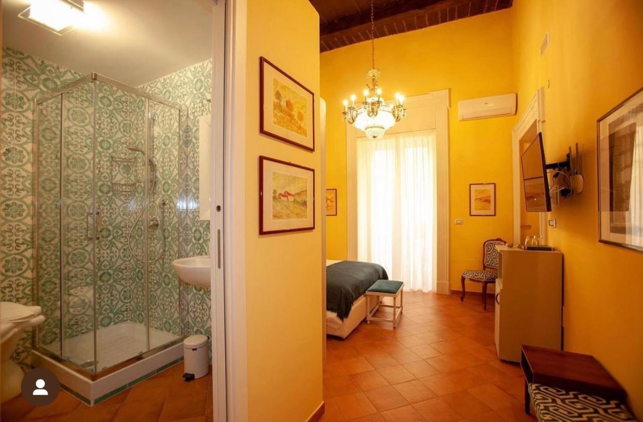 Bed and Breakfast Dimora Del Campo Charming House à Salernes Extérieur photo