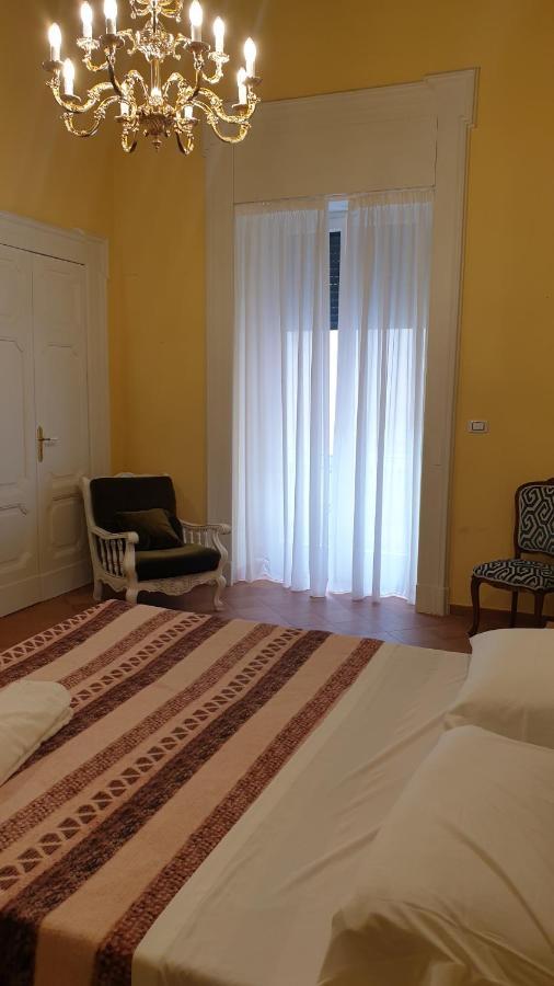 Bed and Breakfast Dimora Del Campo Charming House à Salernes Extérieur photo